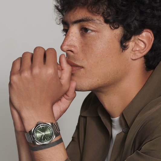 Longines horloge Conquest 2023 41mm groen staal automatisch L3.830.4.02.6