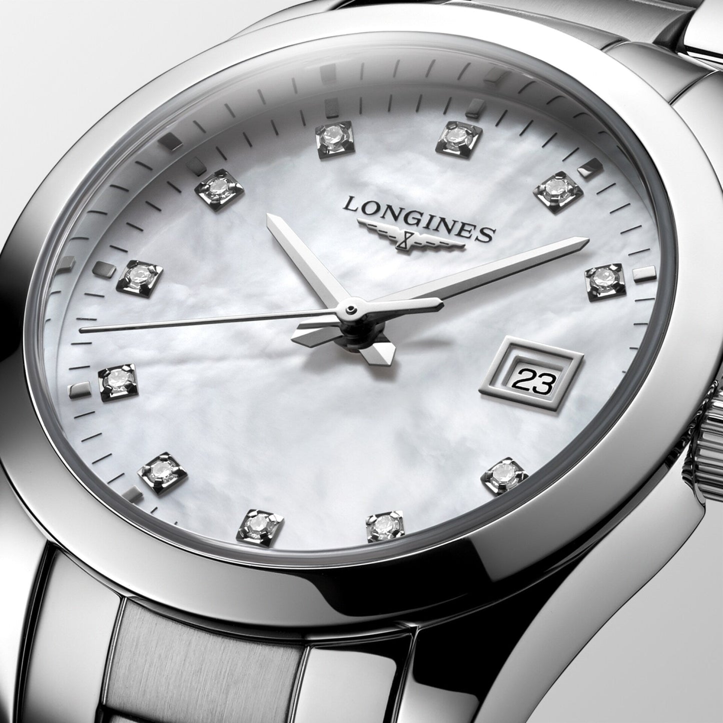 Longines Conquest Classic 29mm Horloge met Parelmoeren Diamanten Quartz Horloge van Staal L2.286.4.87.6