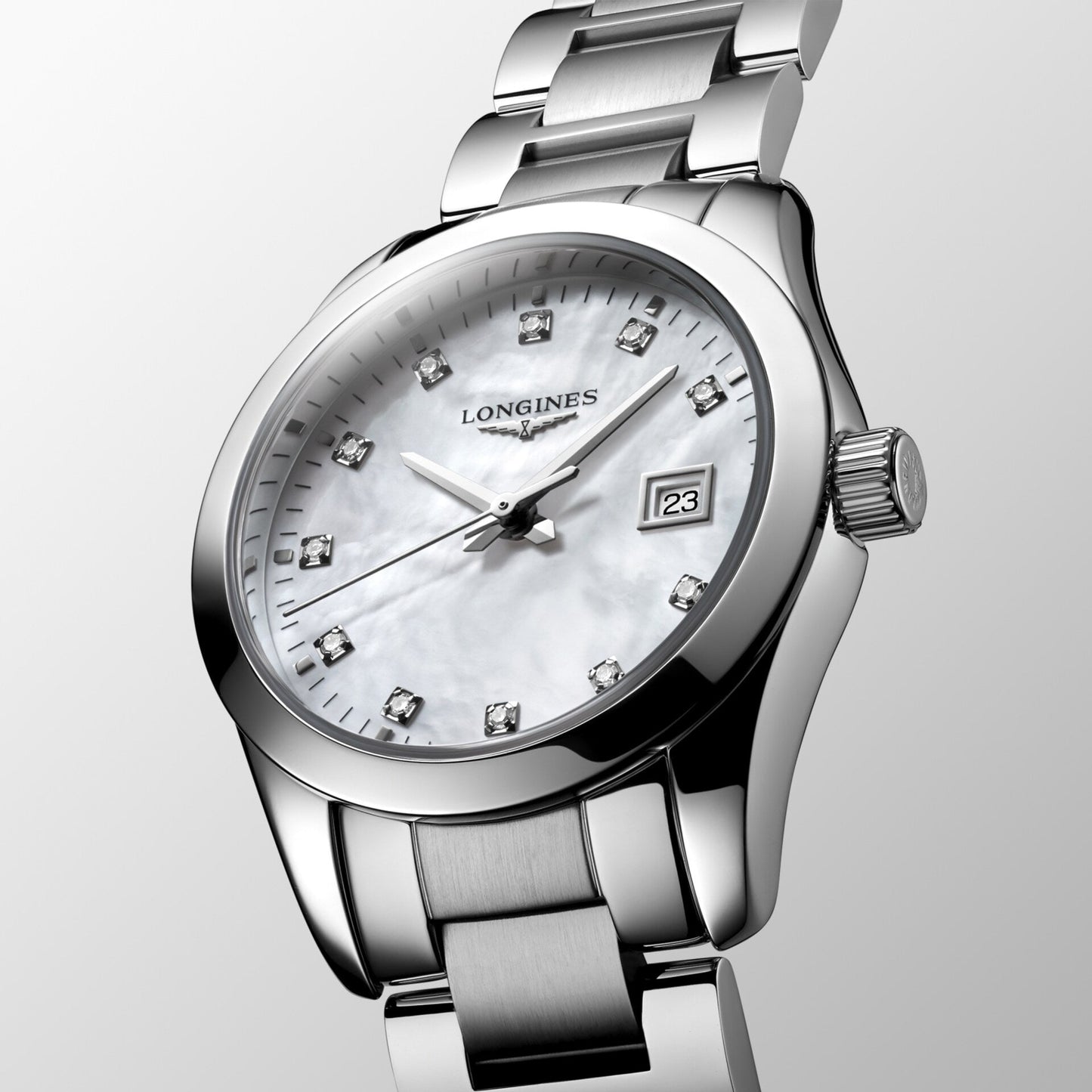Longines Conquest Classic 29mm Horloge met Parelmoeren Diamanten Quartz Horloge van Staal L2.286.4.87.6