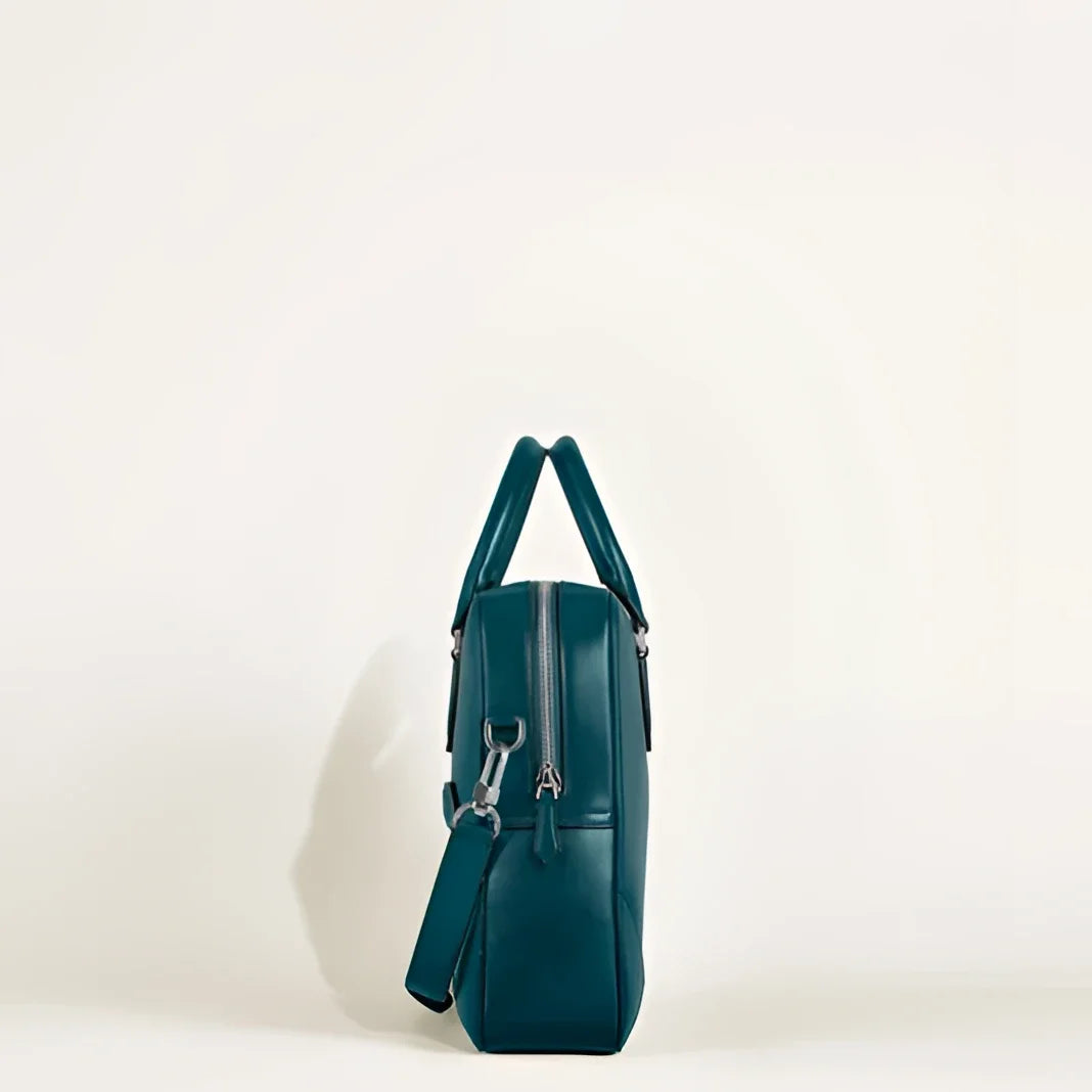 Porta documenti montblanc meisterstück in pelle blu cipro con doppio manico e tracolla removibile in pelle teal
