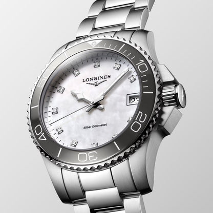 Longines horloge Hydroconquest 32mm parelmoer diamanten quartz staal