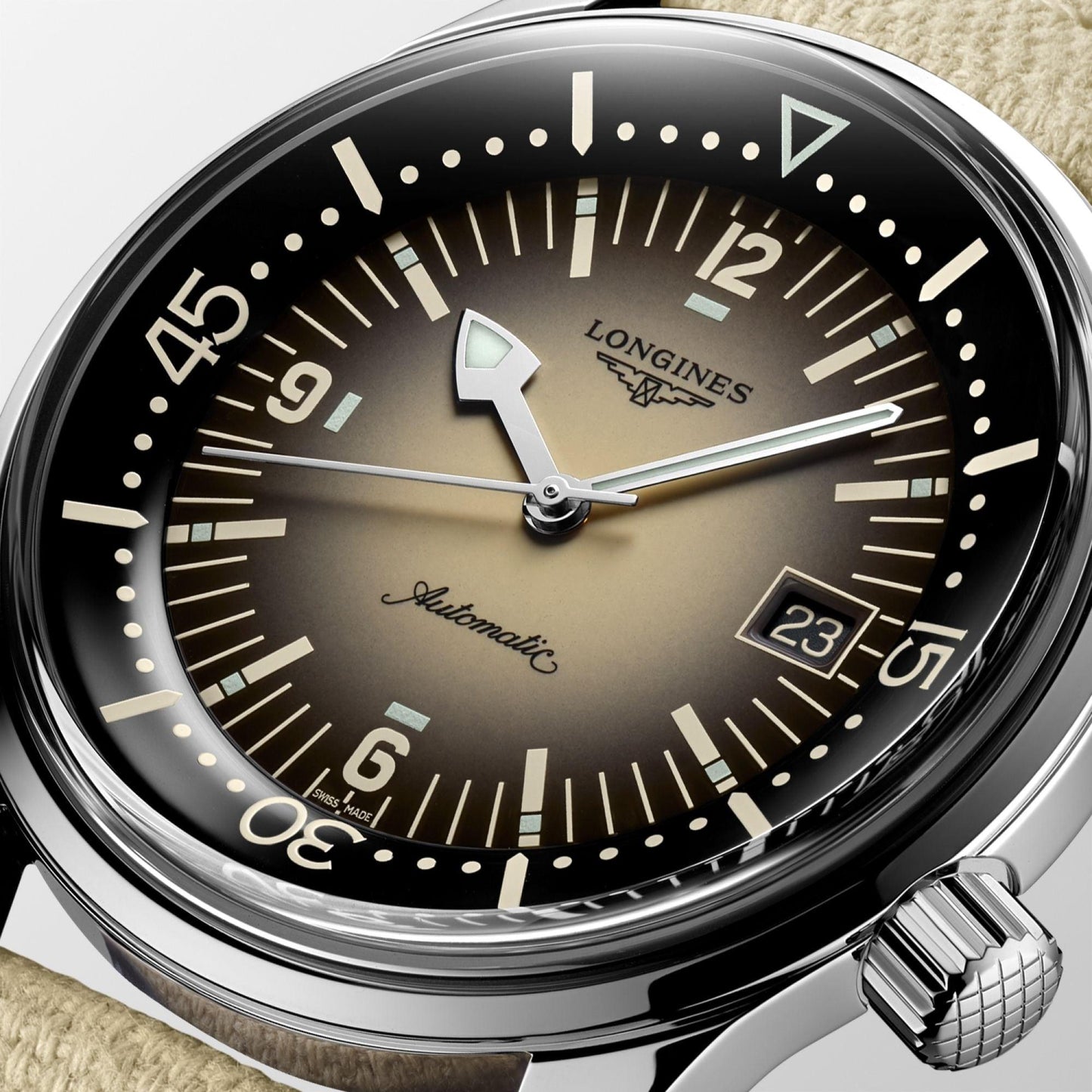 Longines horloge Legend Diver Watch 42mm beige automatisch staal L3.774.4.30.2