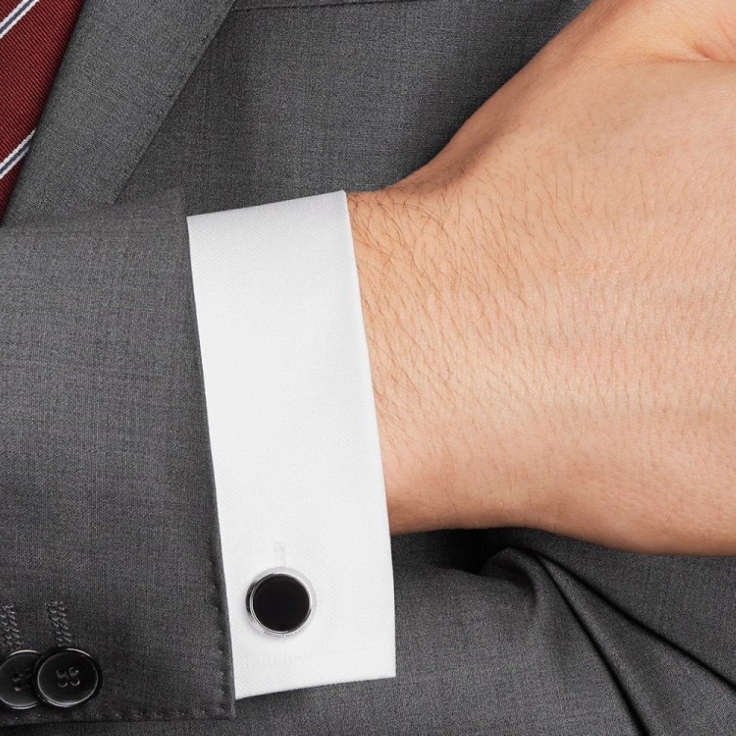 Montblanc manchetknopen Meisterstück rond staal met onyx inzet 112896