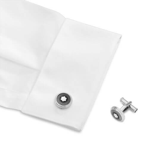 Montblanc ronde manchetknopen van staal met stralenmotief en parelmoer embleem 123809