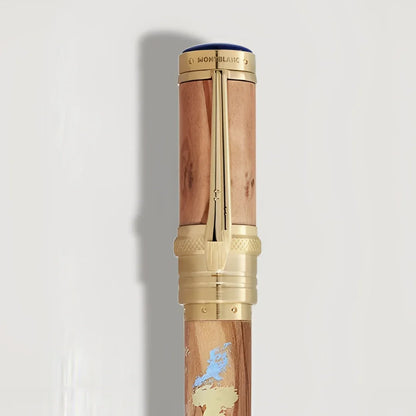 Montblanc stilografica masters of art omaggio a pierre-auguste renoir in legno caldo con dettagli oro e mappe intarsiate