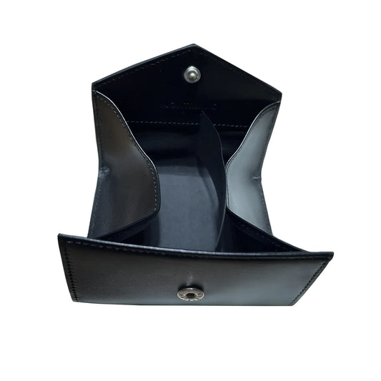 Black leather tri-fold portamonete meisterstück nero 198332 in morbida pelle liscia con bottoni a pressione argento