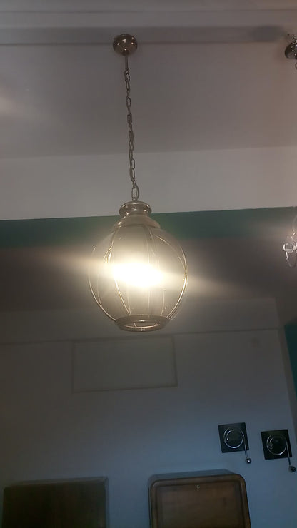 Lampadario in ottone con vetri fumé a spicchi — Italia, seconda metà XX secolo